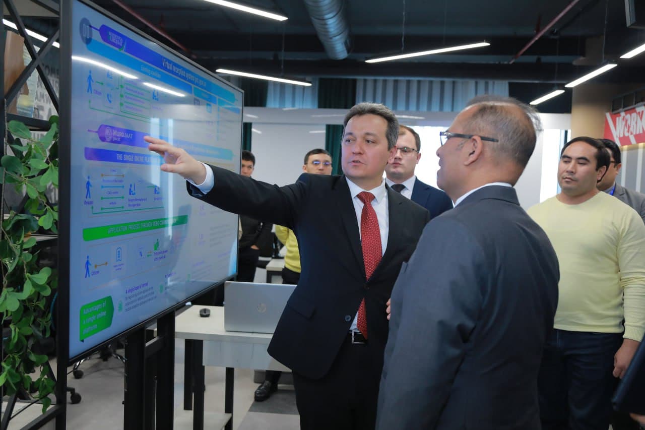DataVolt kompaniyasi Bosh ijrochi direktori boshchiligidagi delegatsiya IT-Park Uzbekistan majmuasiga tashrif buyurdi
