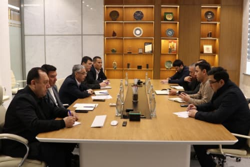 Kon-geologiya vazirligida “Raqamli komplayens” axborot tizimini joriy etish masalalari muhokama qilindi